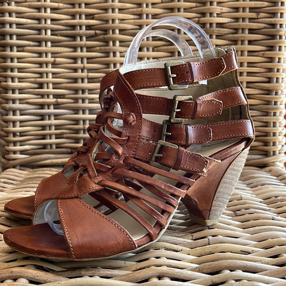 Boutique 9 Gladiator sandal